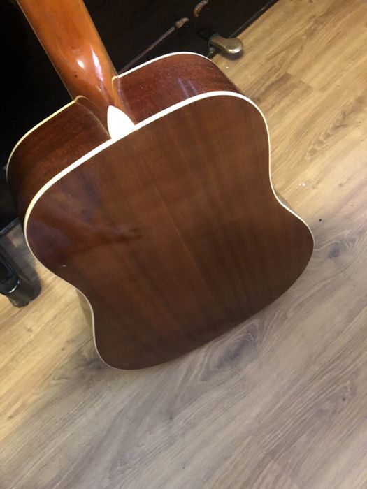 Акустична гітара Red Hill