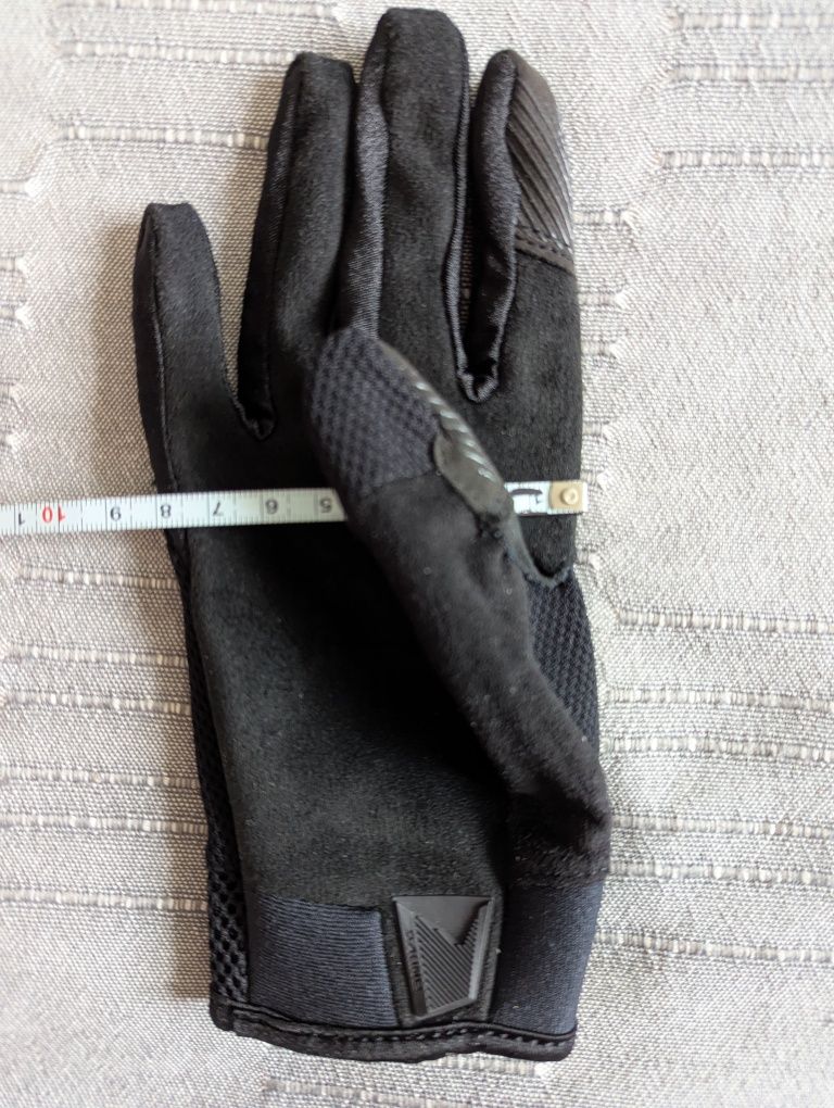Женские вело перчатки Dakine Women's Covert Bike. M