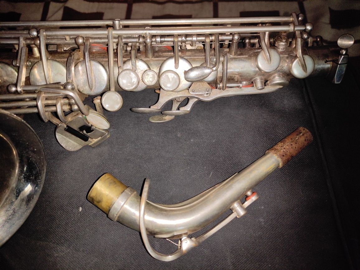 Саксофон альт Brahner + Мундштук selmer 90
