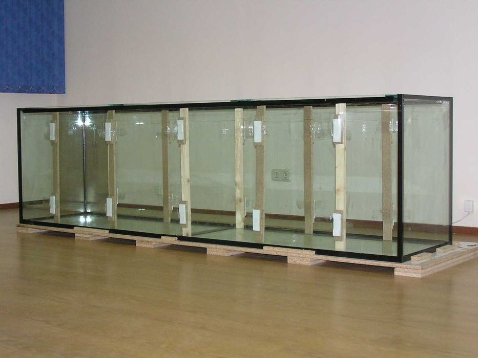 Ремонт акваріума.