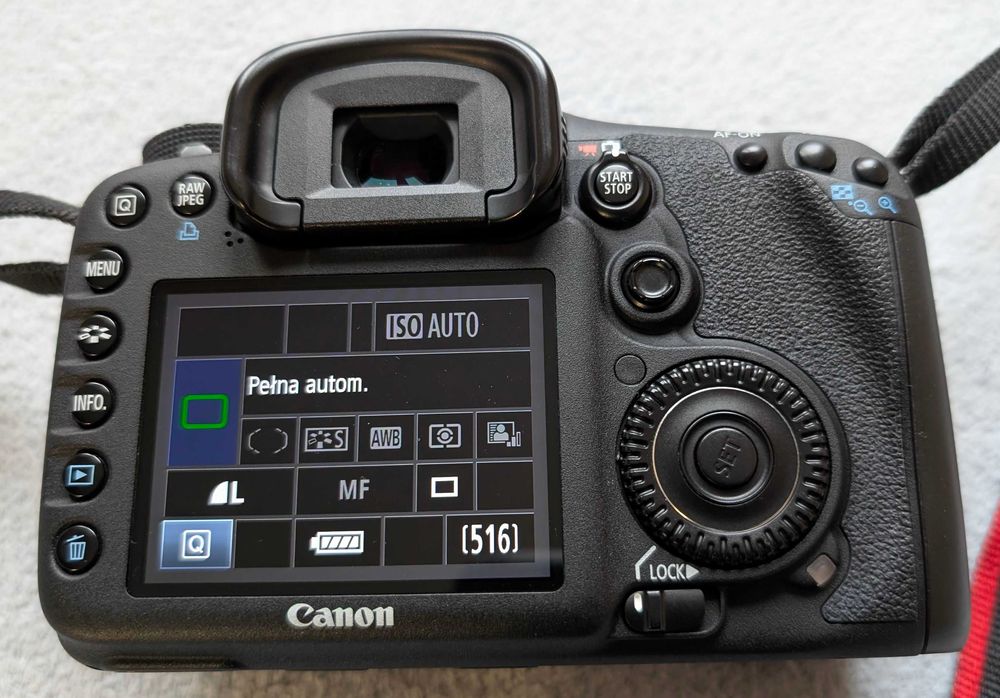 Aparat fotograficzny Canon EOS 7D lustrzanka jak NOWY tylko 27044 foto
