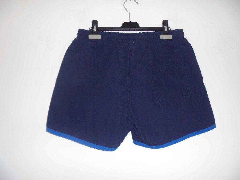 calção de homem novo com etiqueta