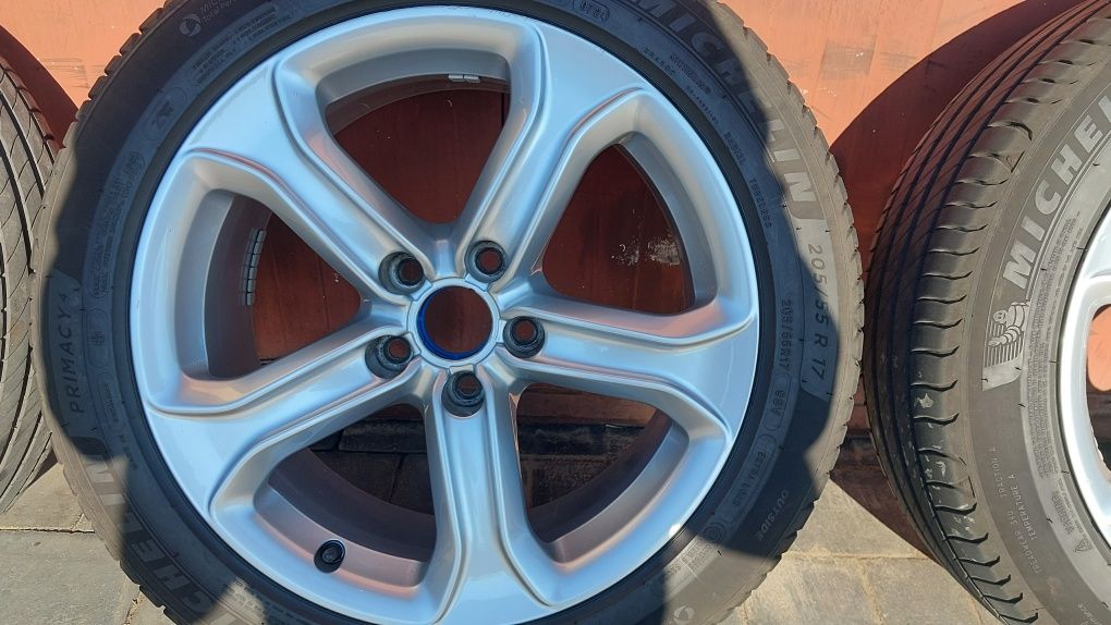 Koła Audi 17cali 7,5j et28  opony Michelin
