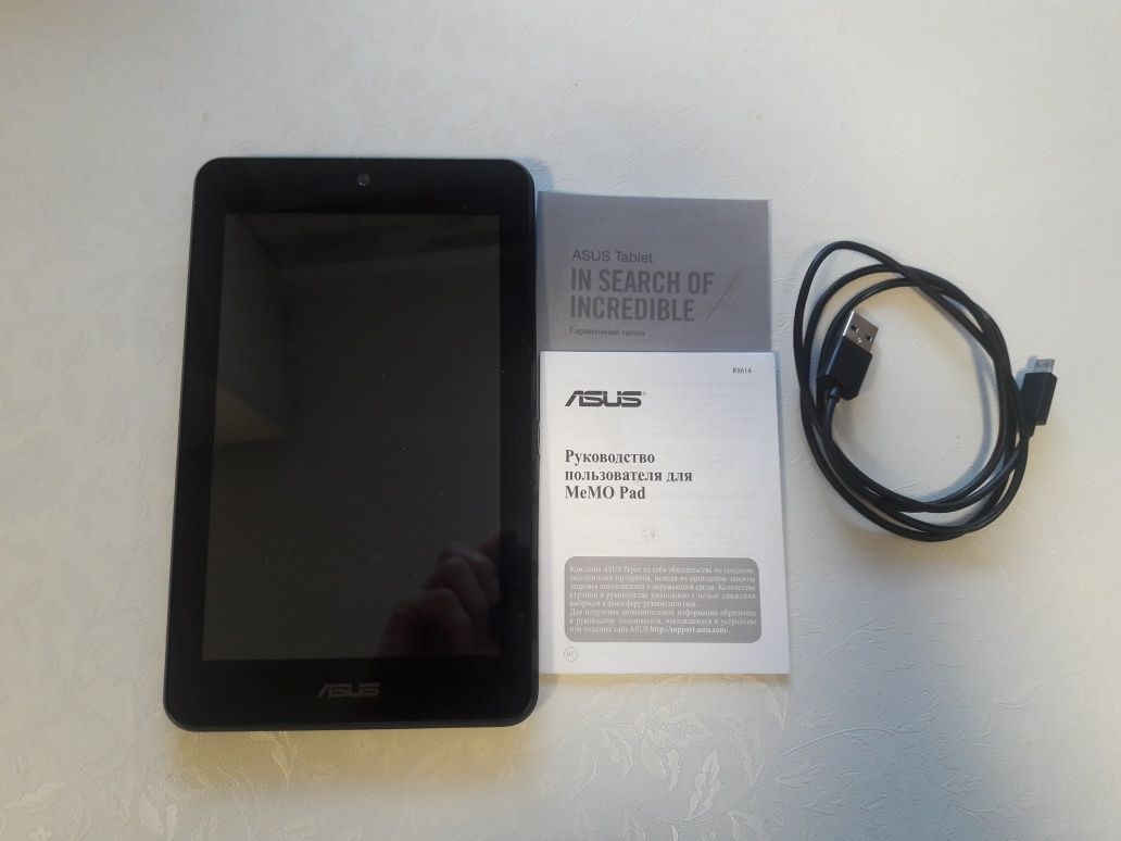 Планшет ASUS memo pad HD7