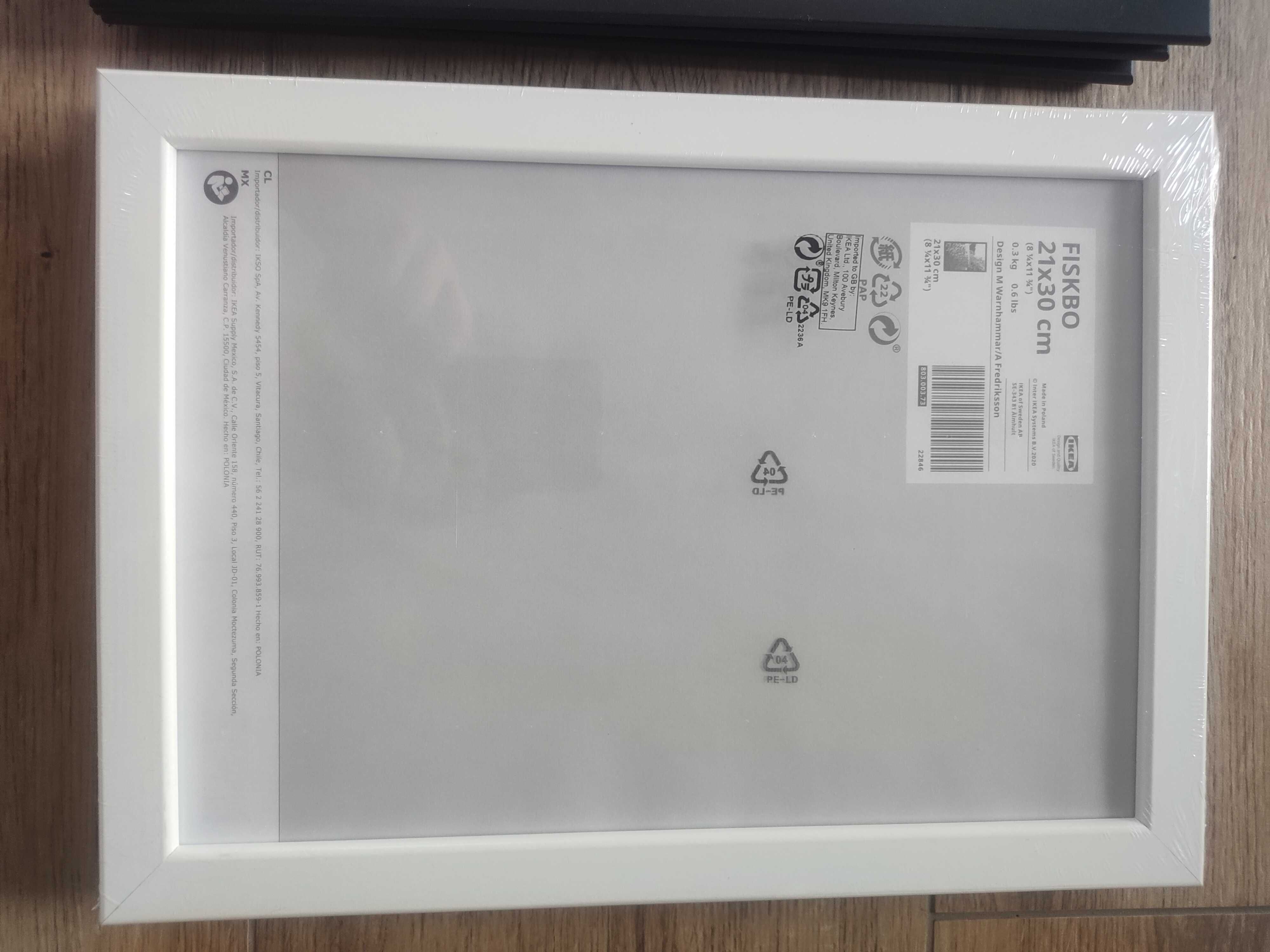 Ramki Ikea Fiskbo 22 sztuki
