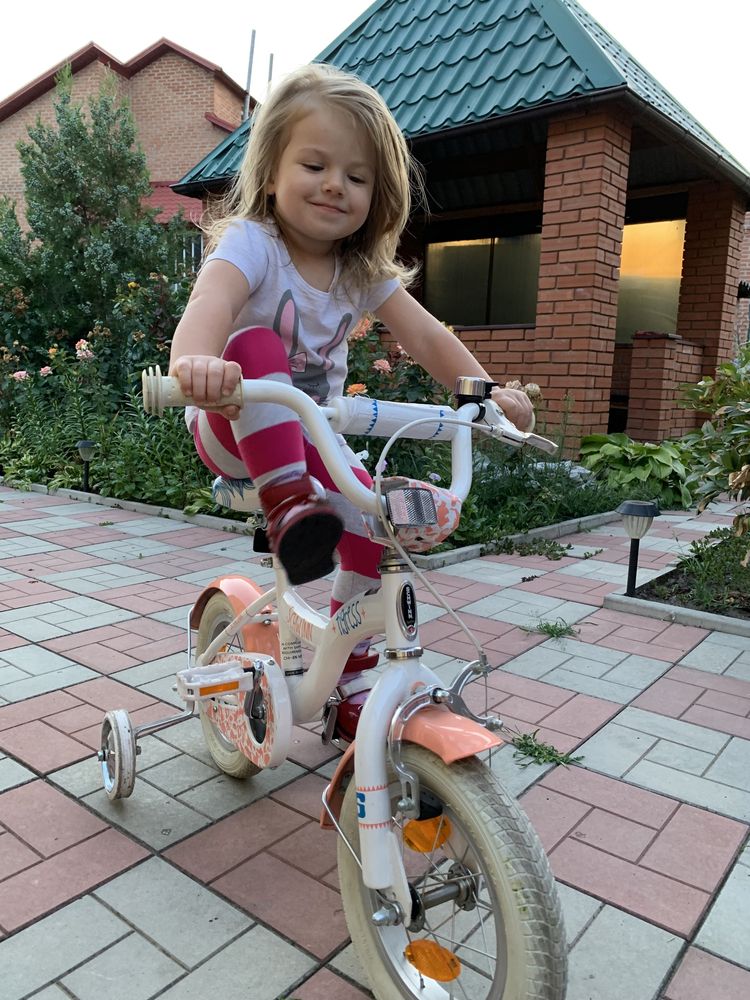 Schwinn tigress дитячий для дівчинки велосипед біло помаранчевий