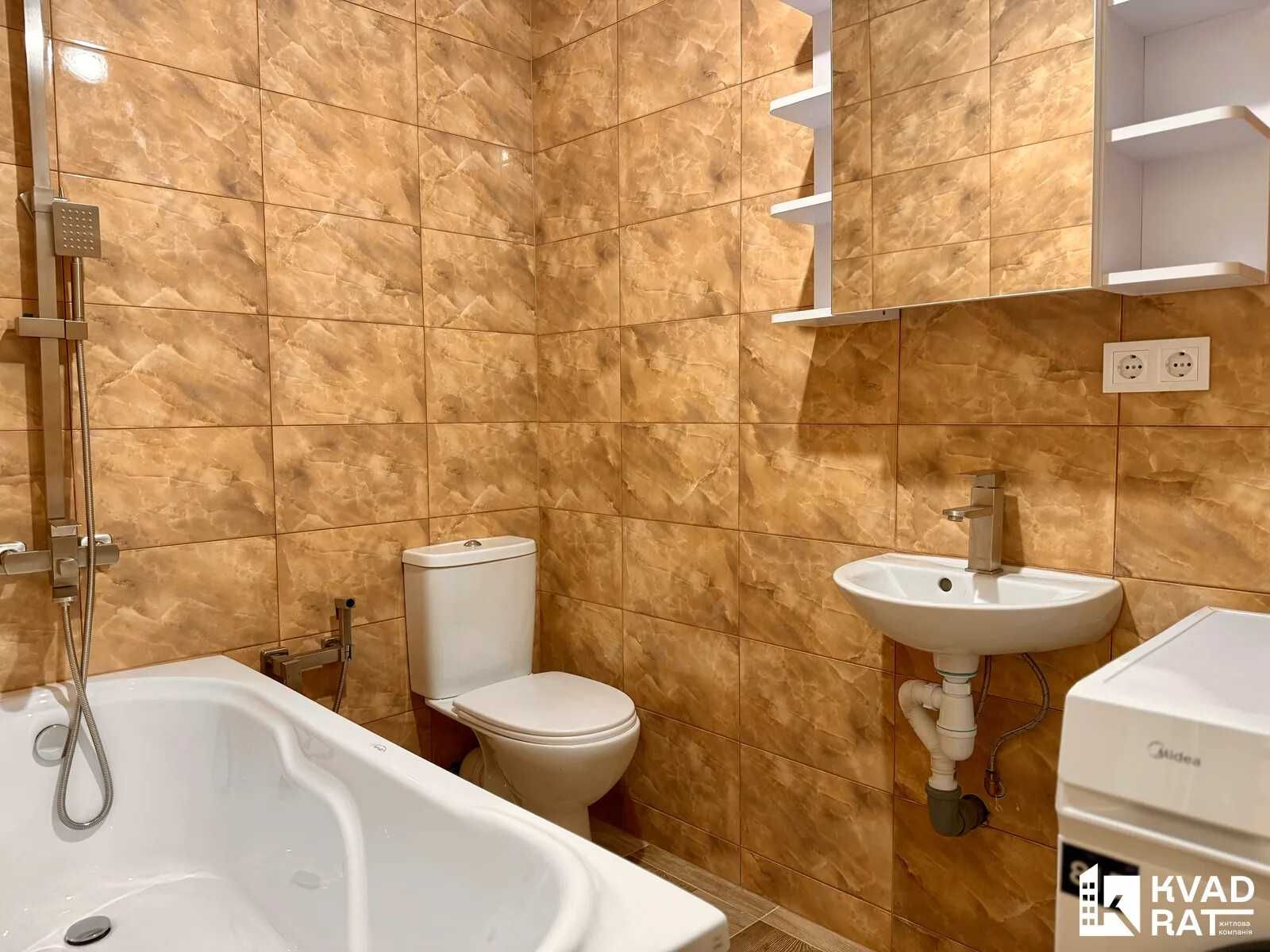 Продаж 1 кімнатної квартири з ремонтом на Manhattan up
