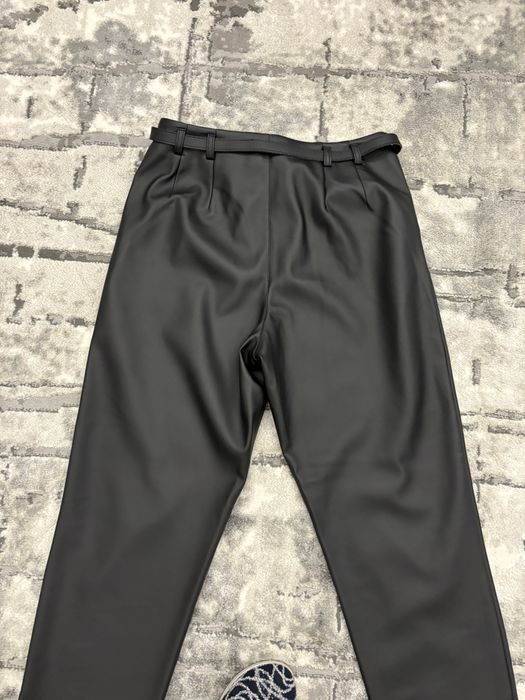 Жіночі чорні штани із екошкіри. Р.46-48.