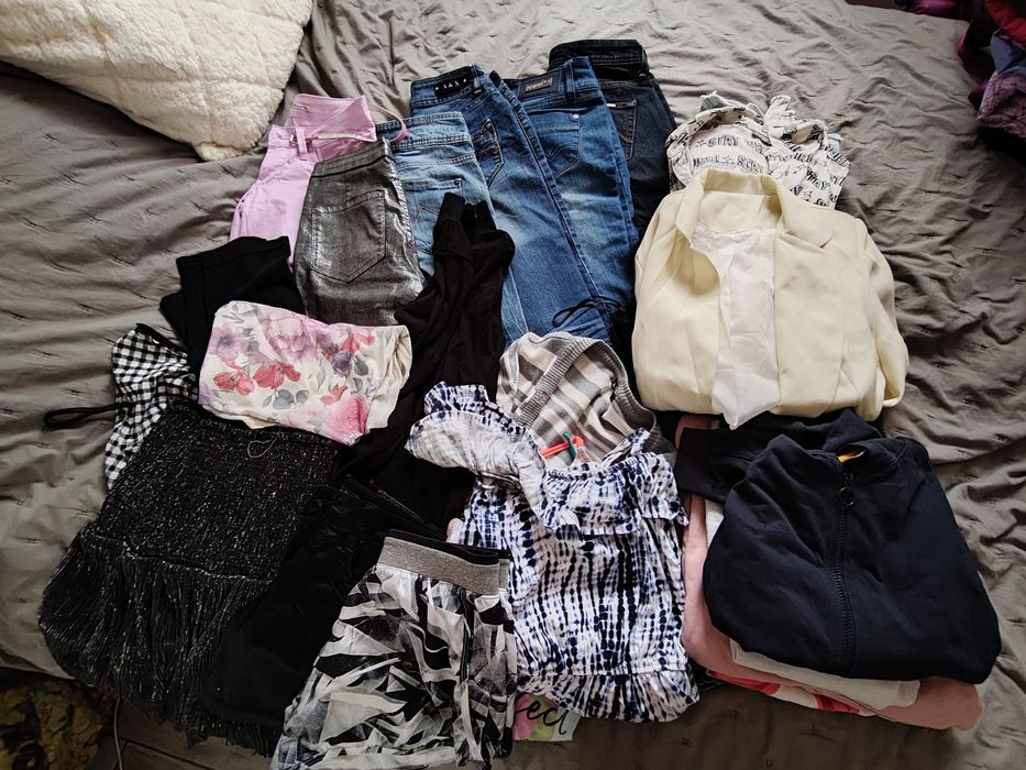 Paka ubrań damskich XS