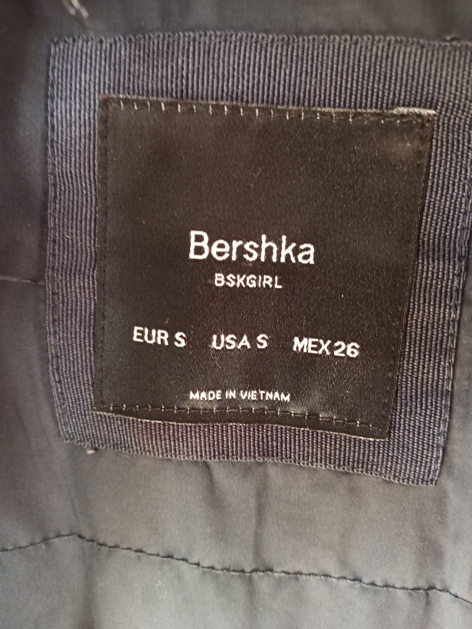 Kurtka zimowa Bersshka