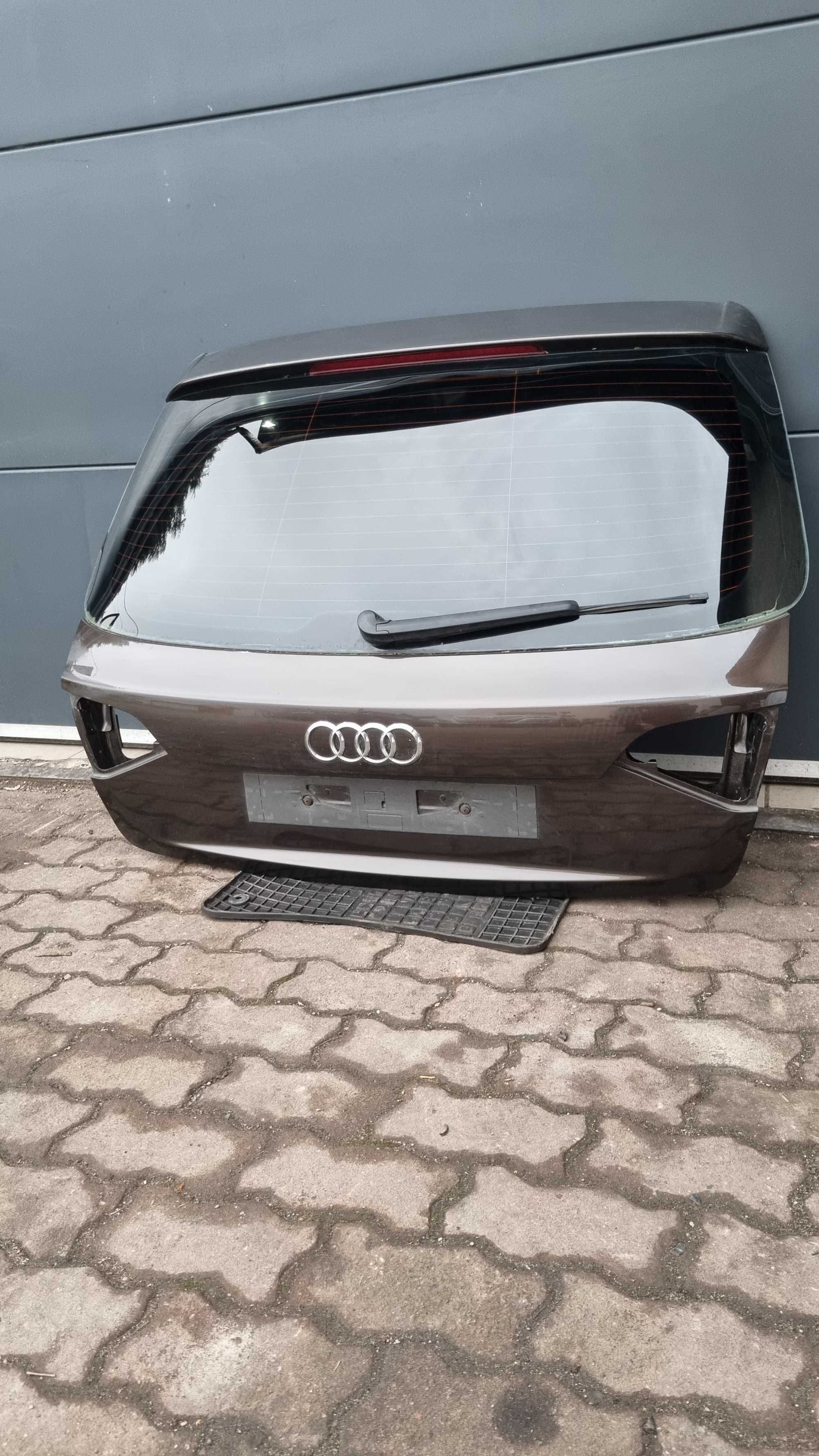 Klapa tył Lz8w Audi  a4 b8 avant