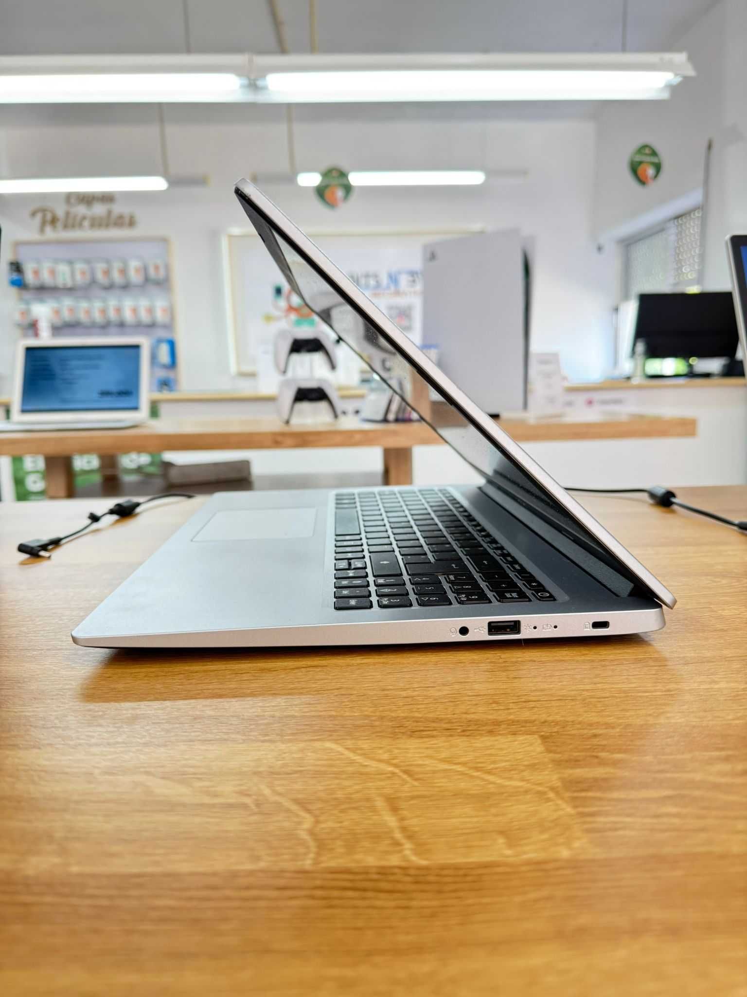 Acer Aspire A315 Ryzen 5 | 8Gb | 120Gb SSD | Vega 8 | 15.6″