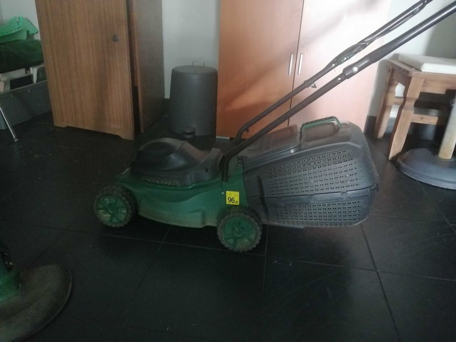 Maquina Cortar relva