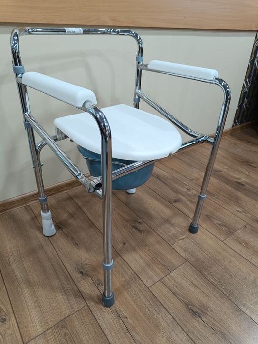 Складаний стілець з судном, туалетний крісло стілець (стул туалетный).