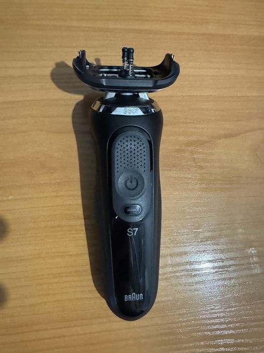 Електробритва BRAUN 71-N7200cc Series 7