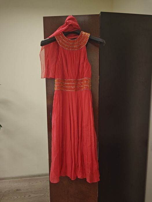 Костюми для танців східних та бальних