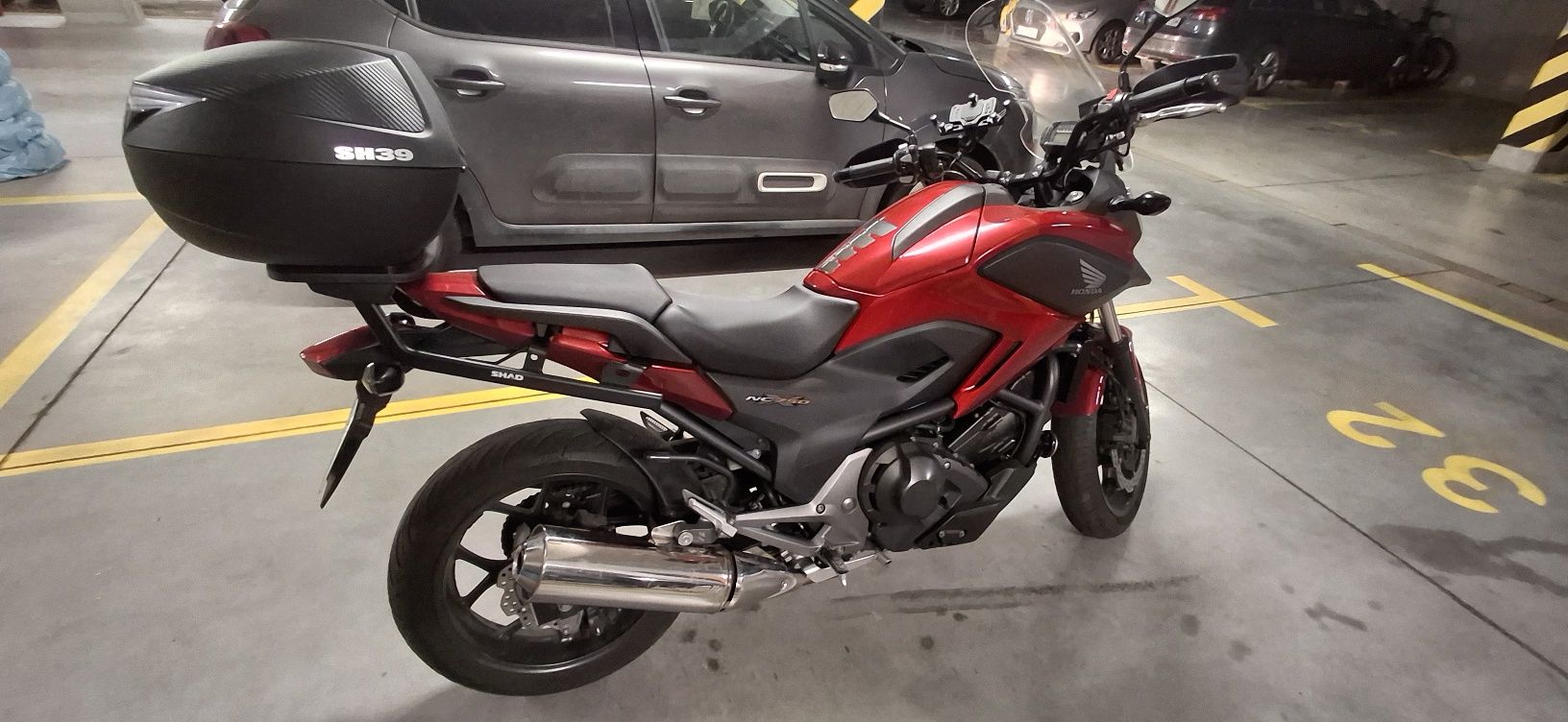 Honda 750 x nc dct