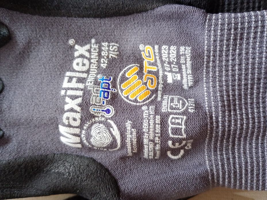 Rękawice Maxi Flex Endurance , rozmiar 7 ( S )
Opakowanie 12 par