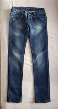 Spodnie damskie,jeansy niebieskie