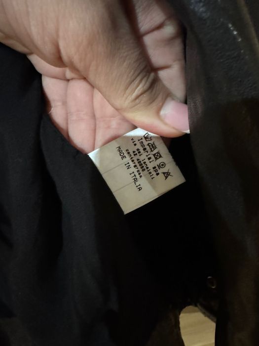 Продам жіноча шкірянка ITALIA