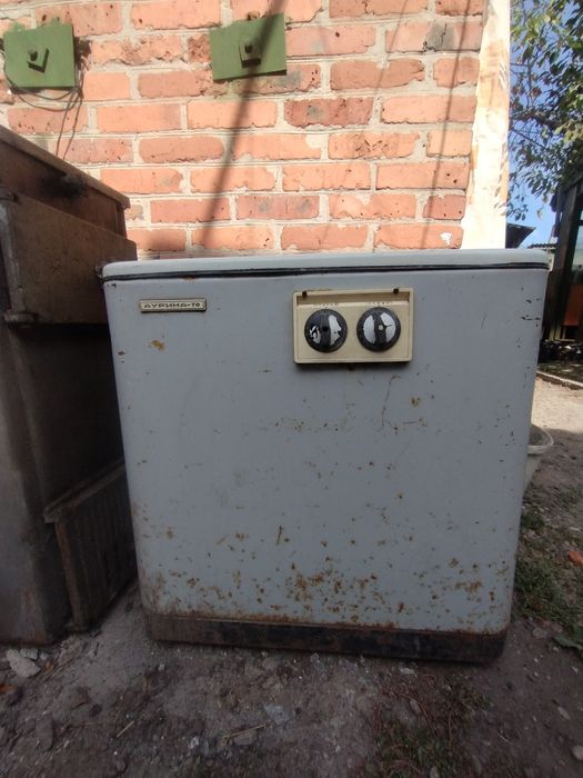 Продам стиральную машину Аурика