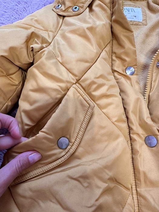 Куртка zara 116р.