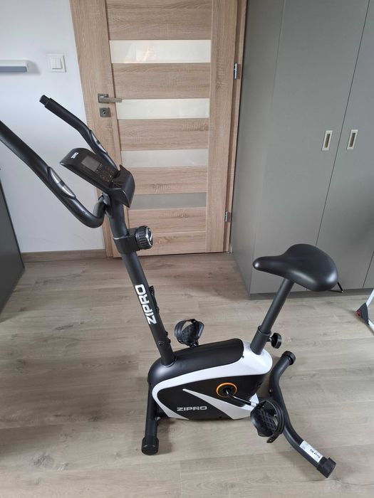 Rowerek stacjonarny Zipro Beat RS magnetyczny