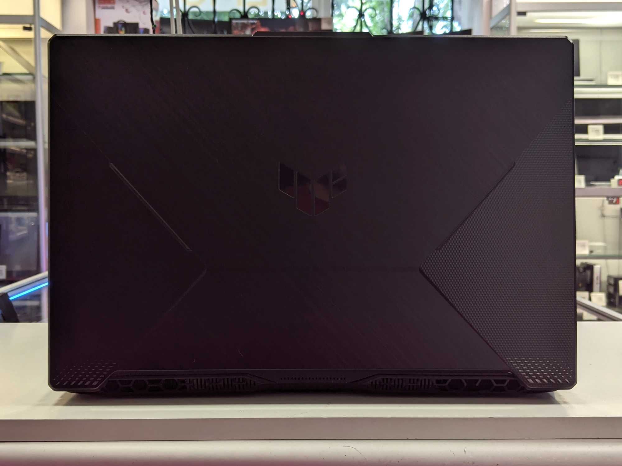 Asus TUF Gaming FX706 17.3" IPS/i5-11400H/RTX 3050 4GB/16GB/SSD 512GB