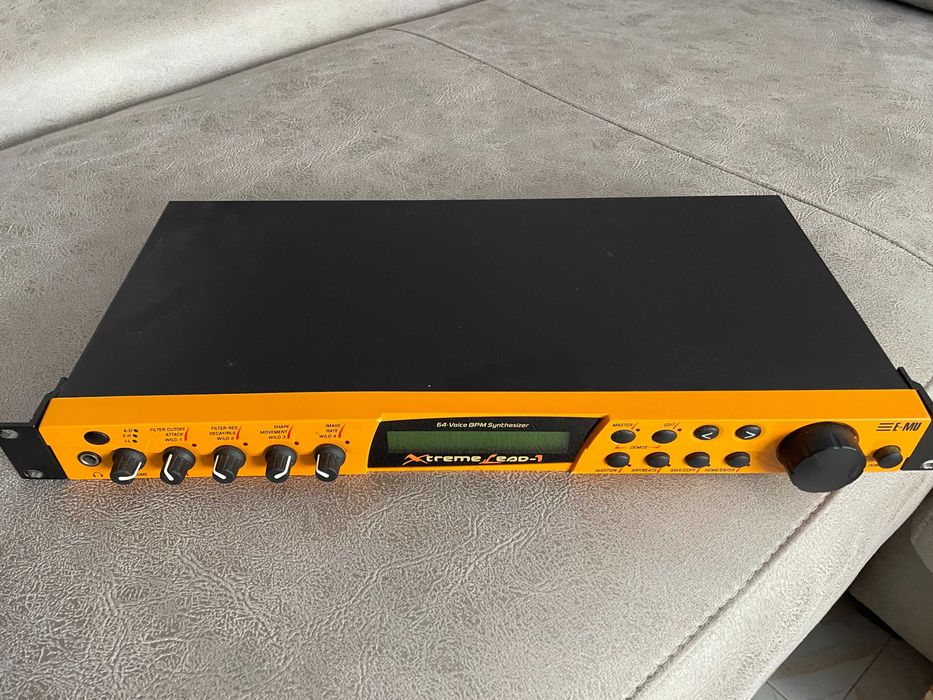 EMU E-MU Xtreme Lead-1
