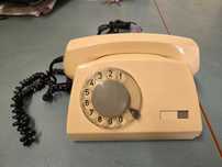 Telefon tarczowy ELEKTRIM ASTER beżowy PRL