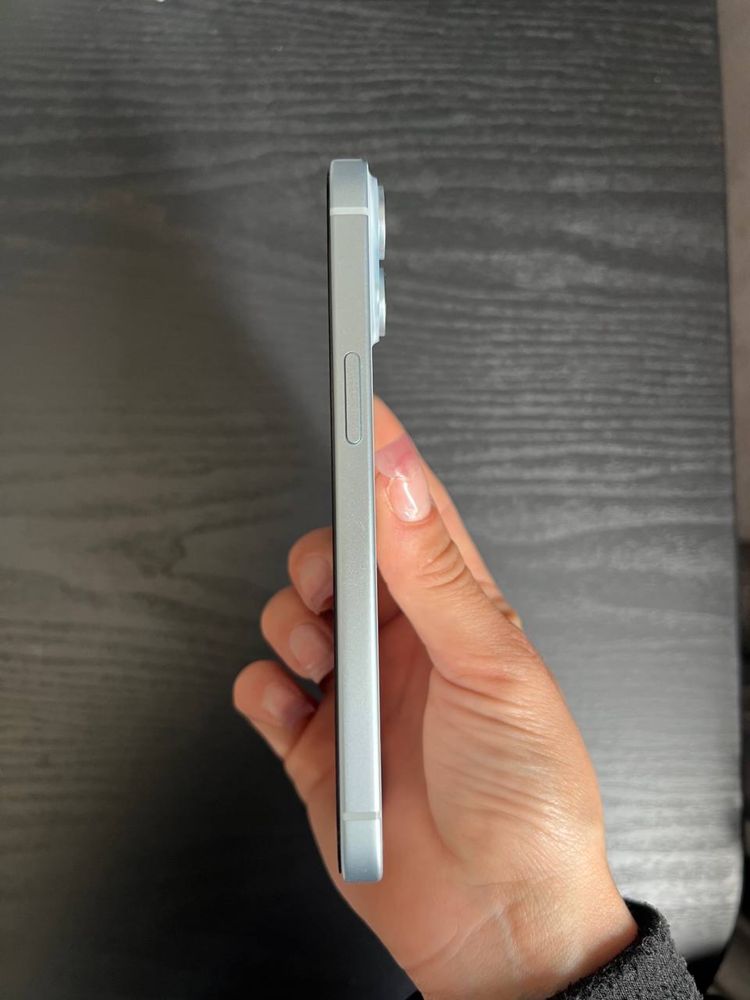 Iphone 15/128 100% акб, 44 циклів заряду