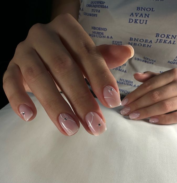 Манікюр з покриттям