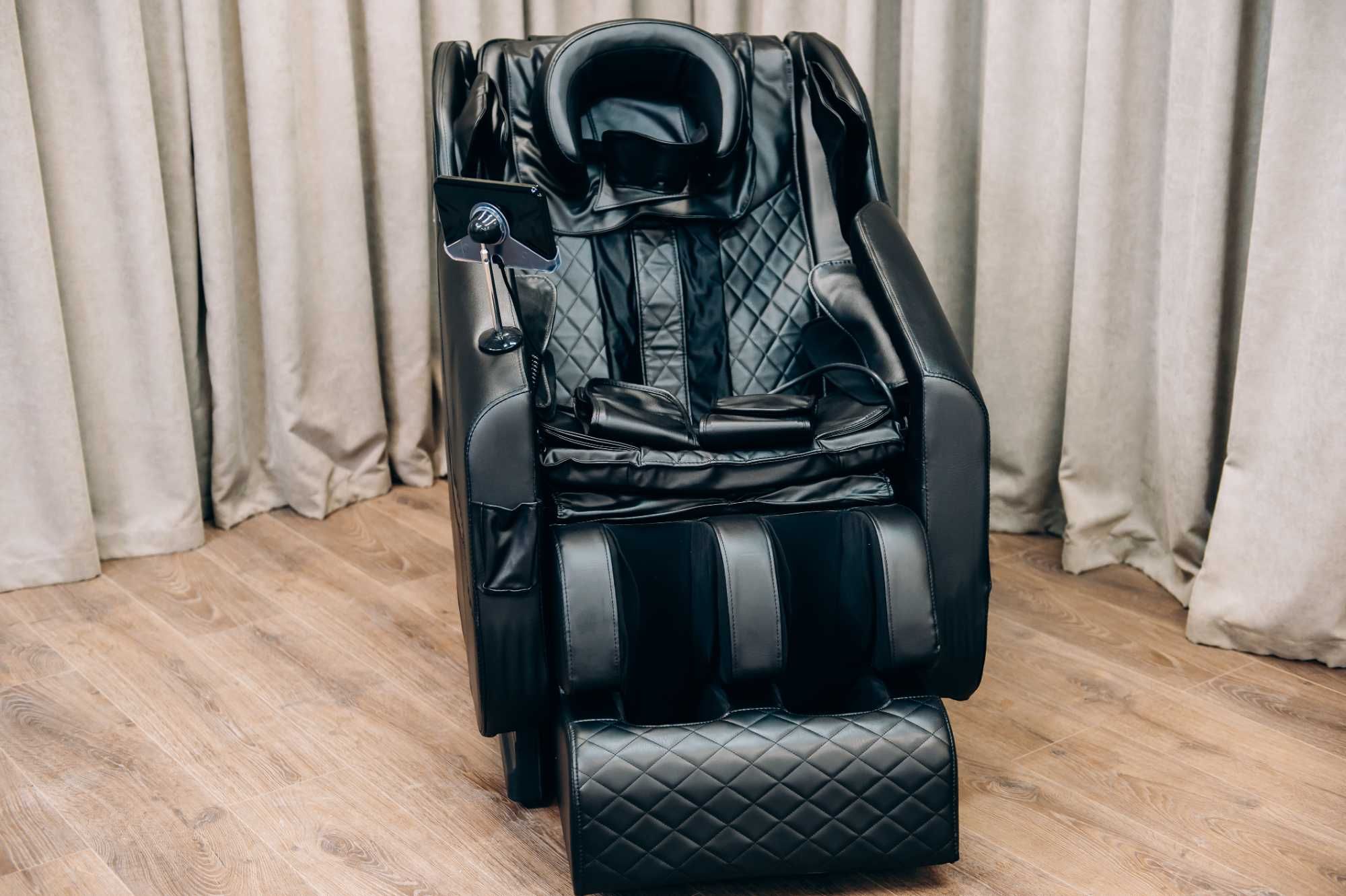 Масажне крісло XZERO V12+ Black  Масажне крісло