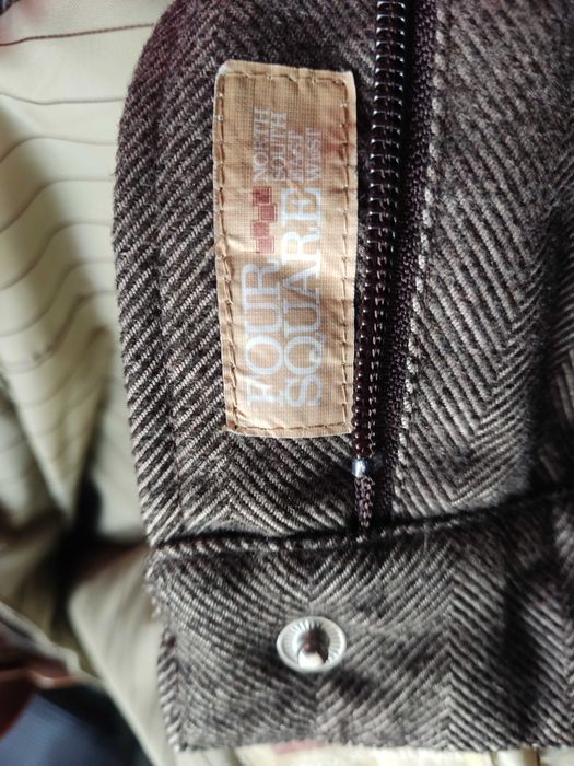 Novas Calças de ski. Marca de qualidade