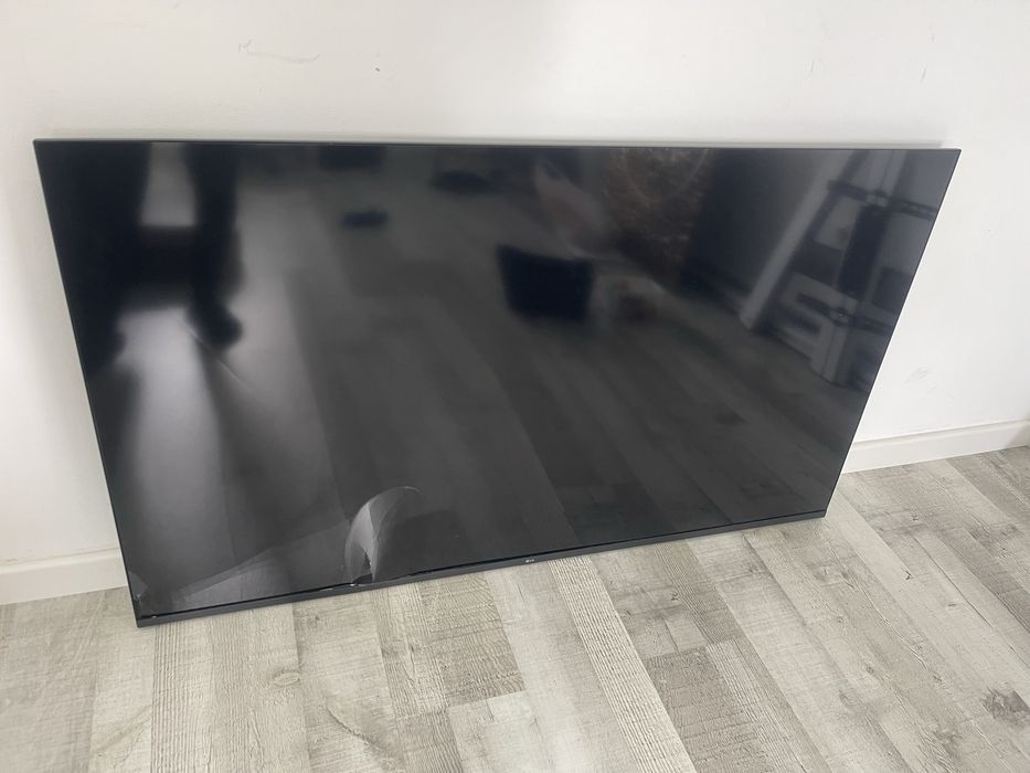 TV com ecrã partido