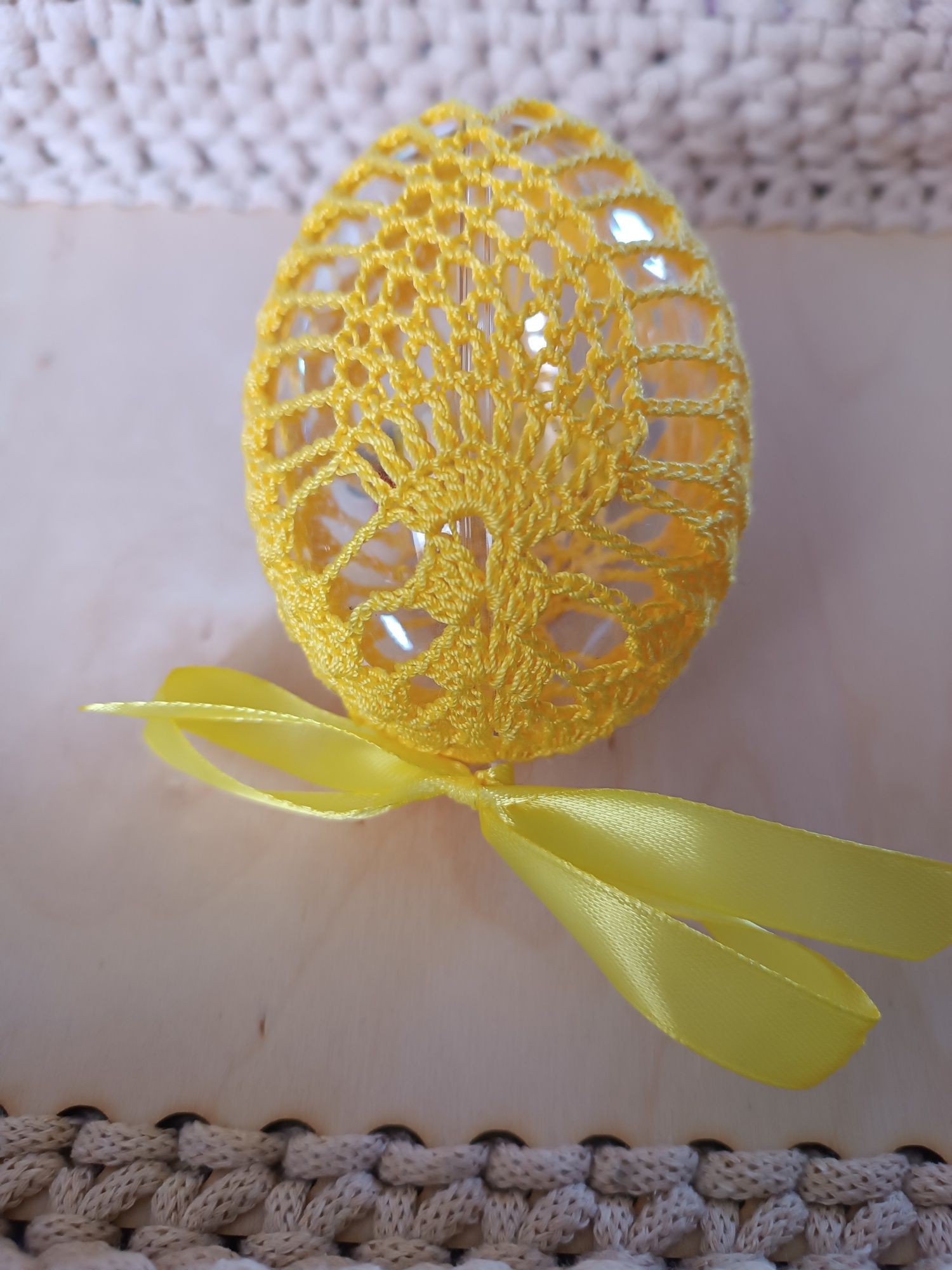 Pisanki wielkanocne na wypełnieniu akrylowym 10cm