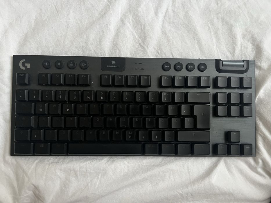Klawiatura bezprzewodowa logitech G915 TKL LIGHTSPEED