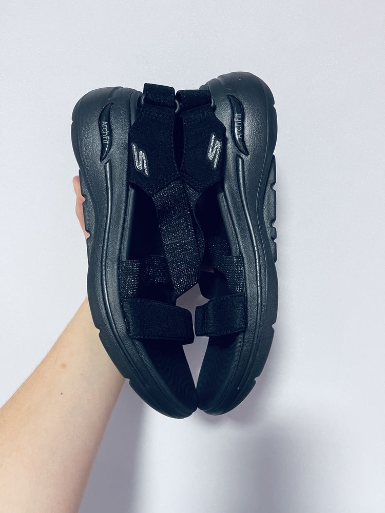 Сандалі Жіночі Skechers 37р