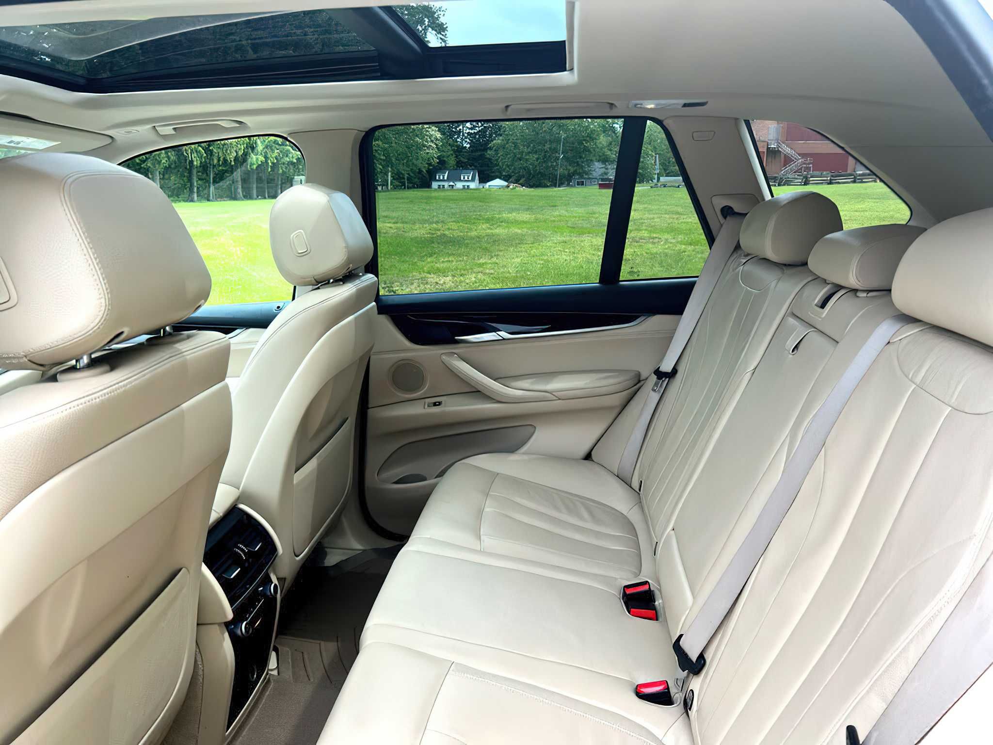 BMW X5      2015