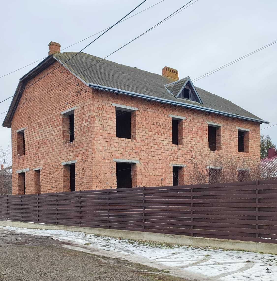 Об’єкт незавершеного будівництва, площею 203,20 кв.м. Чернівецька обл.