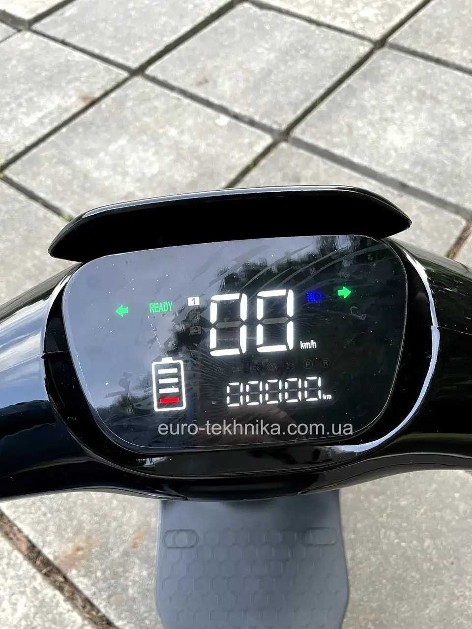 Електроскутер  электрический скутер Елекровелосипед Crosser N9 800W