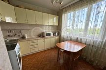 Продаж 5-ти кімнатної квартири (3 + 2) "Сонячний"