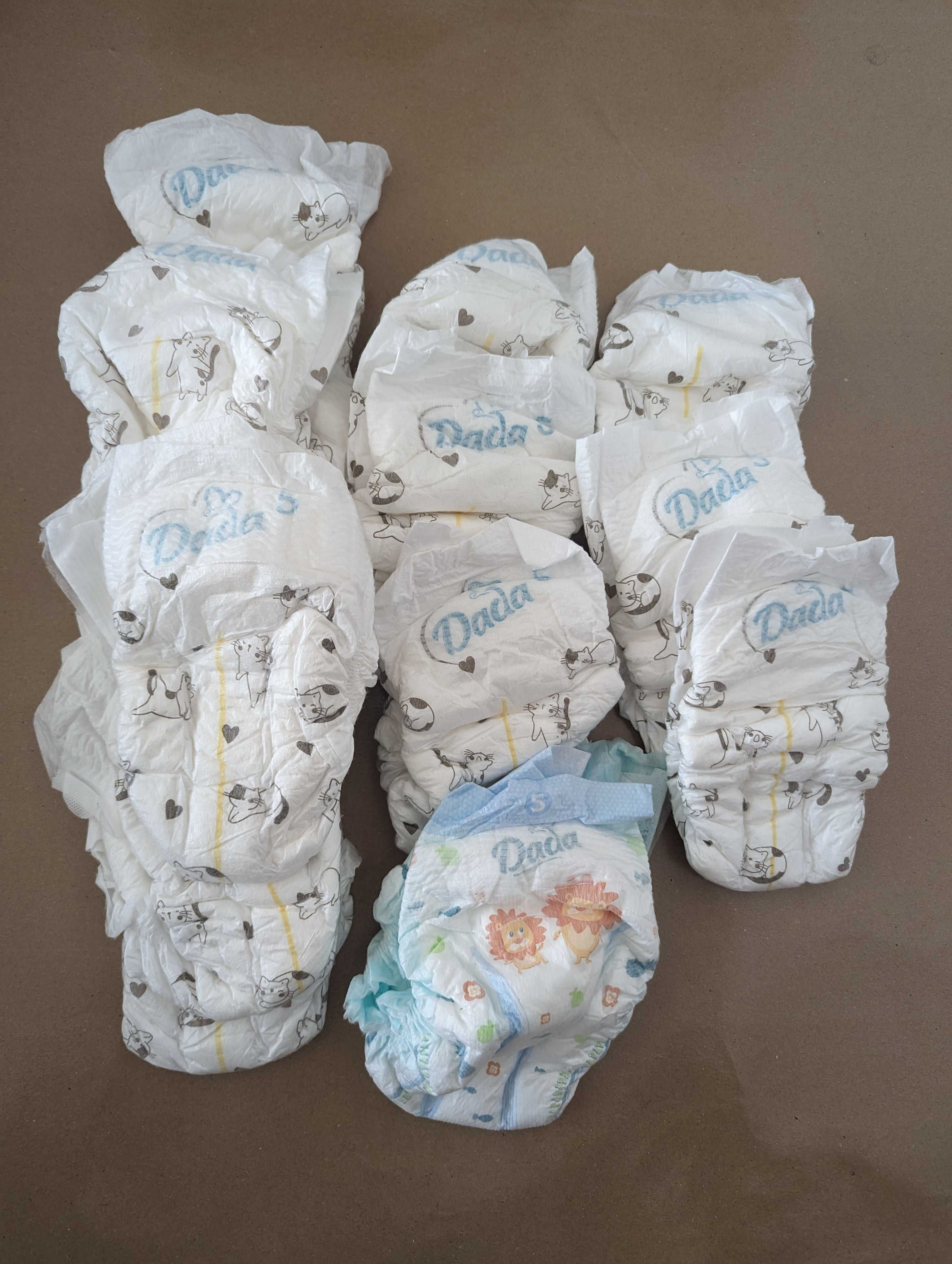 32 sztuki pieluszek dla dzieci Pampers 5,Dada 5, Kupili 5