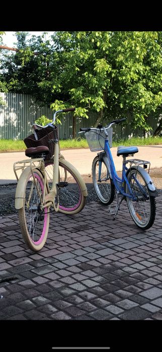 продам велосипед бежевий