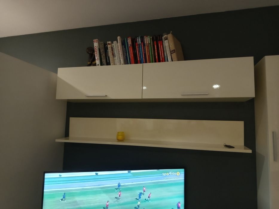 Mobília da sala usada