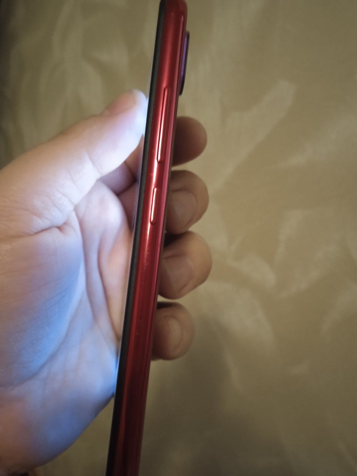 Продам телефон Redmi Note 7.4/64