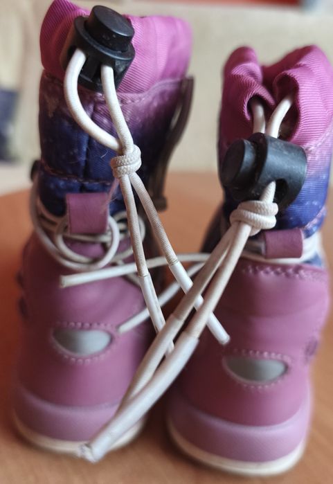 Buty zimowe śniegowce dla dziewczynki r24