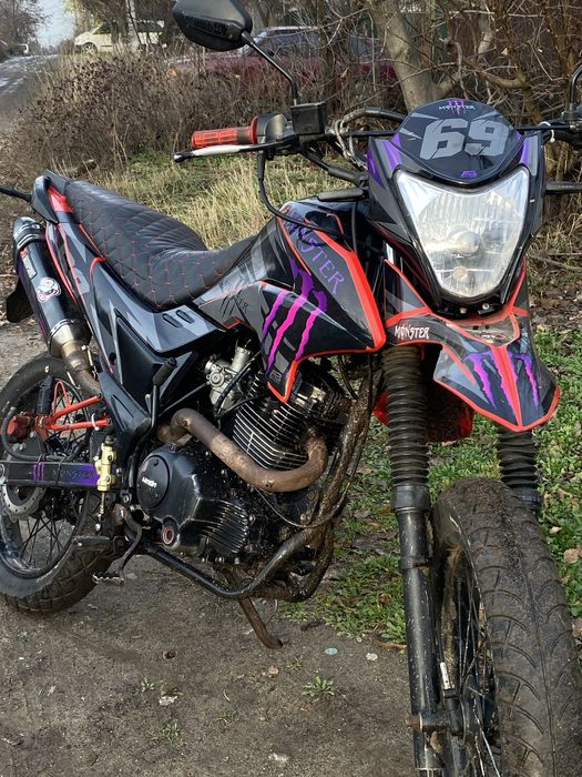 Продам Лонсин 200 прусс