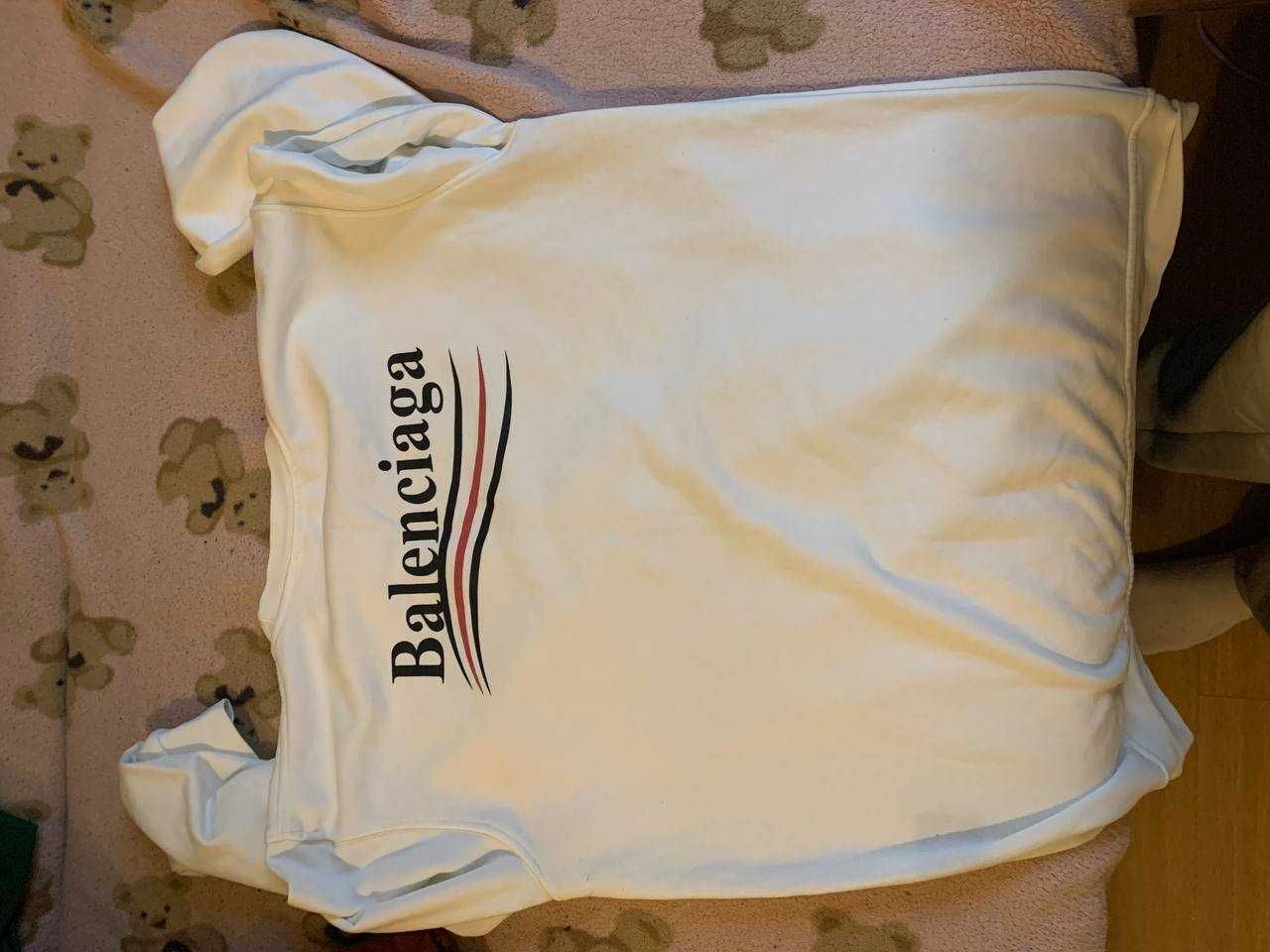Balensiaga Sweter