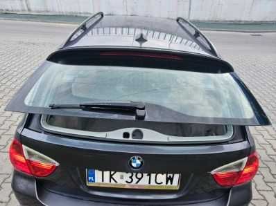 BMW e91 seria 3 touring 320d 163km